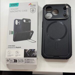 ESR Black Tough Magnetic Case for iPhone